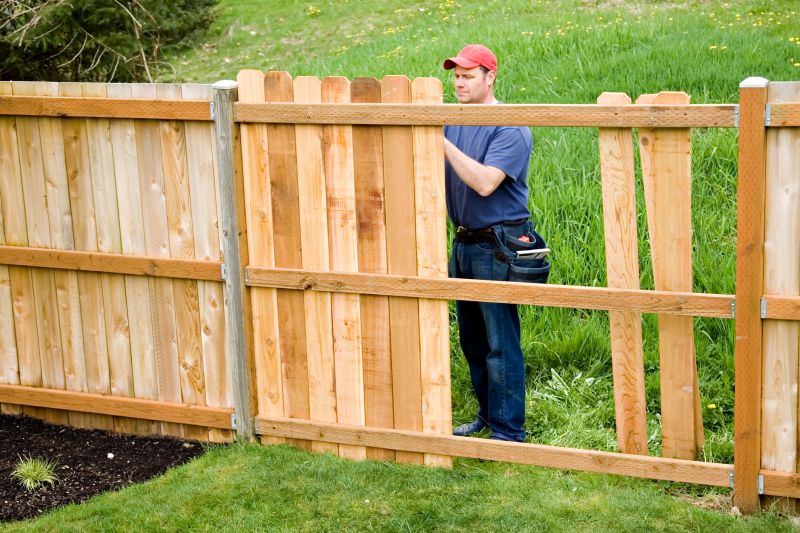Seasonal Fence Maintenance