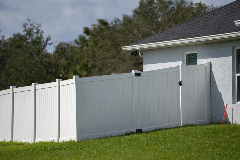 Vinyl Fence Contractors